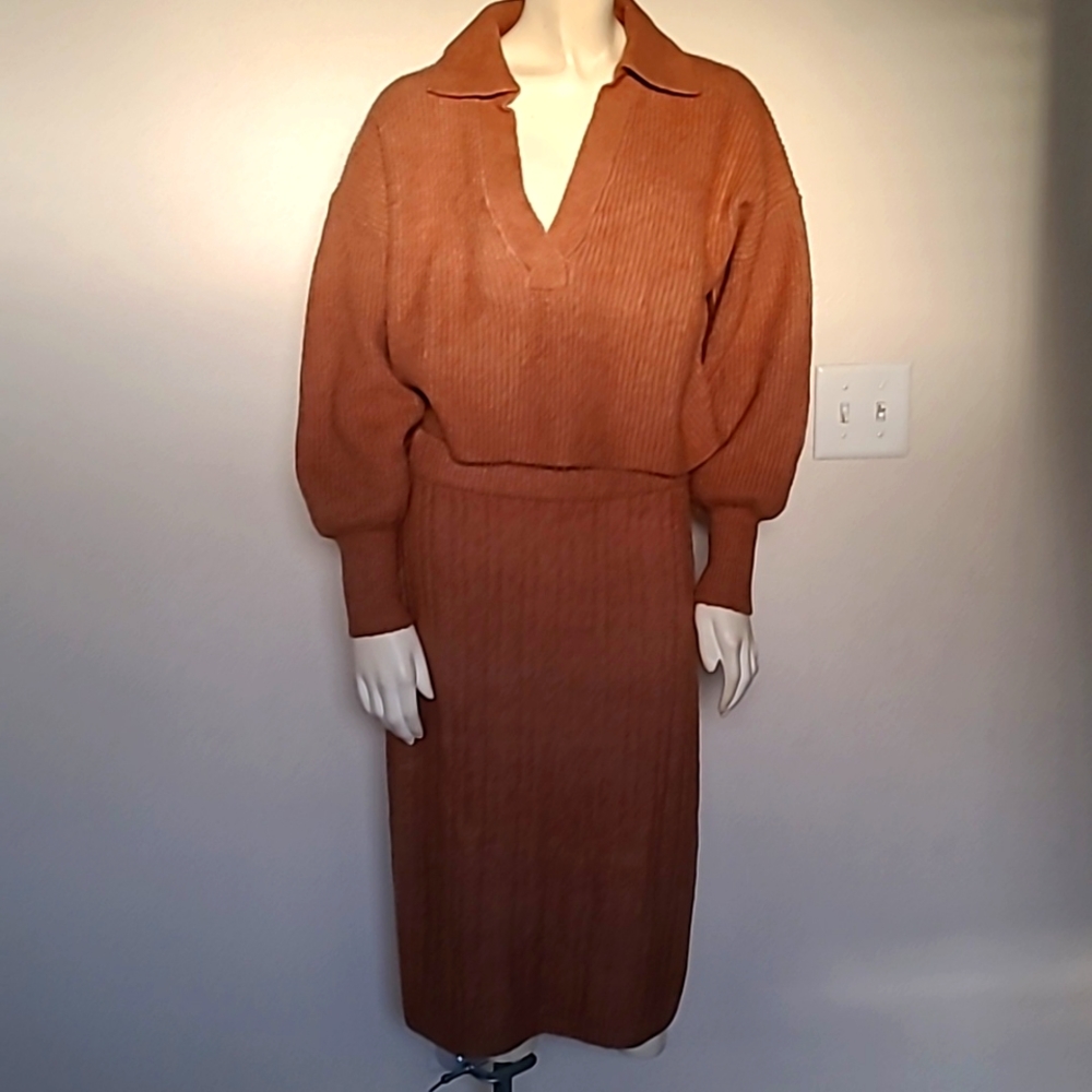 Calligraphie Sweater Set - image 1